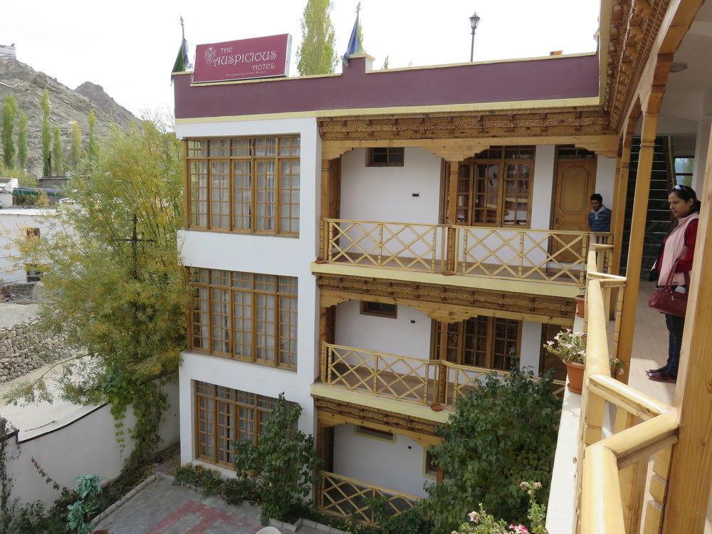 The Auspicious Hotel Leh Eksteriør billede